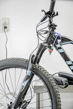 E-Bike laden (2) - Kopie