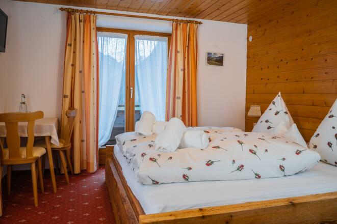 Doppelzimmer 1 mit Balkon