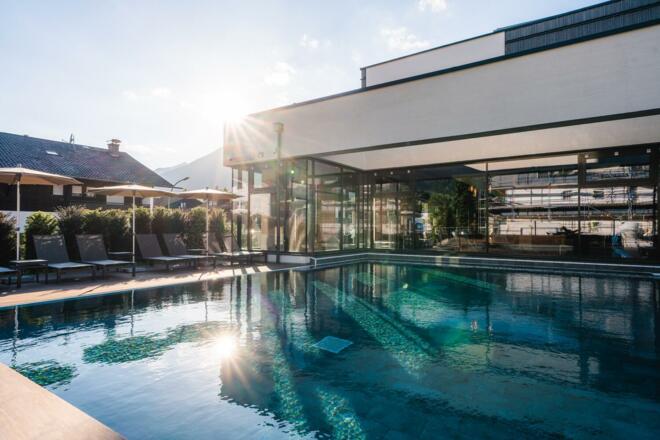 aja_GAP_egr_2021_Aussenpool_07