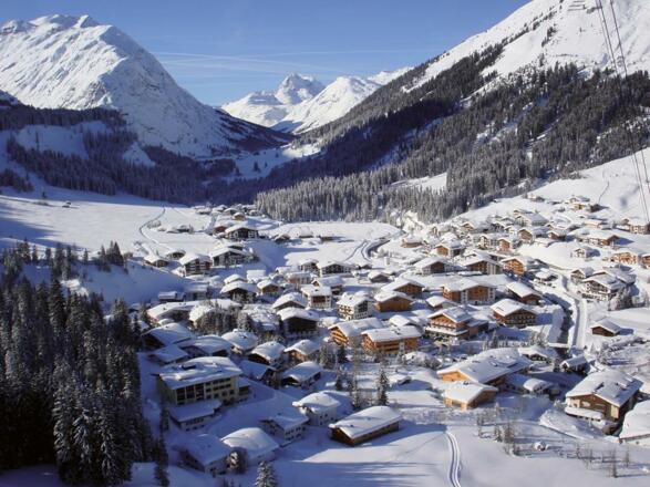 Winterliches Lech am Arlberg
