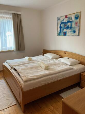 Schlafzimmer 1 EG
