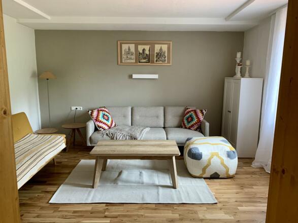 DF7A4D46-D524-4724-A2BD-CA87DFE62096