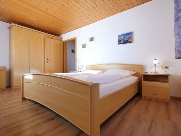 Schlafzimmer 70qm.