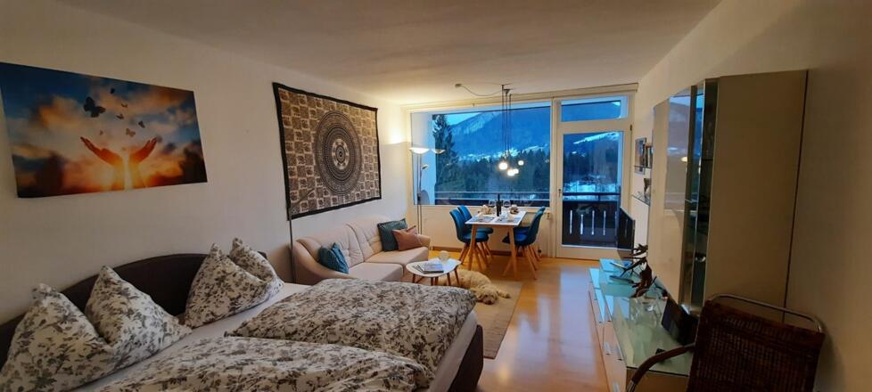 Aussicht vom Balkon im Herbst Lebensfreude Appartement in Bad Goisern