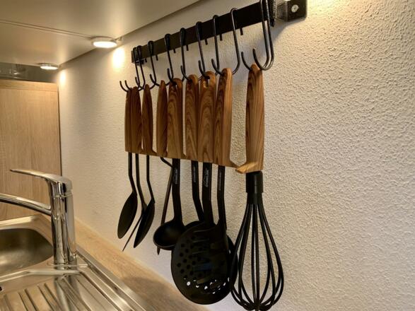 96E39F4E-DB4F-43AB-946A-8007E5B5DB9E