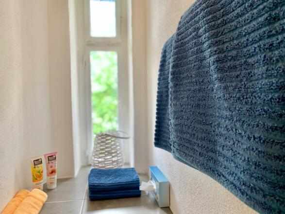 D8E0CA1F-019E-43A0-B0A3-D13C76411DD4