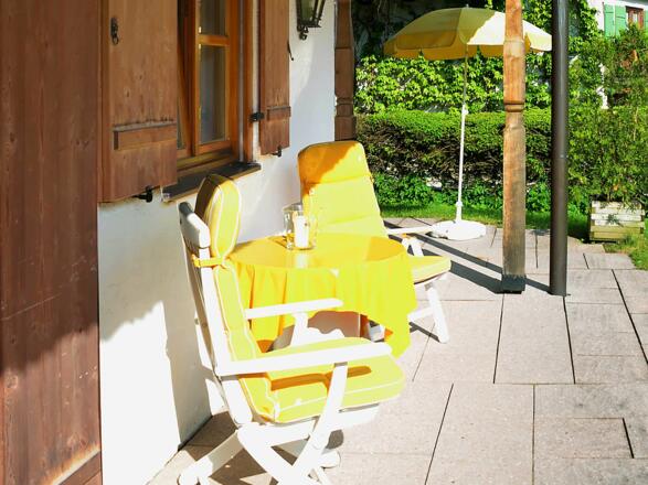 Ferienwohnung Am Rottach-Damm - Terrassee mit Blick zum Wallberg