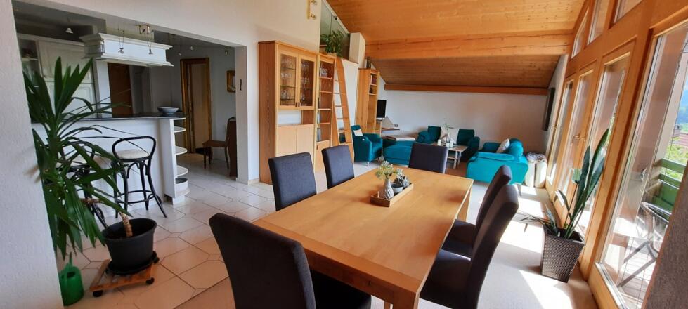 Wohnzimmer im Überblick