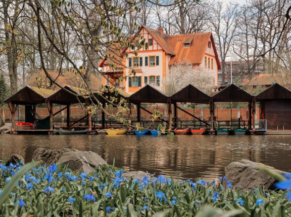 Röhrensee mit Bootsverleih