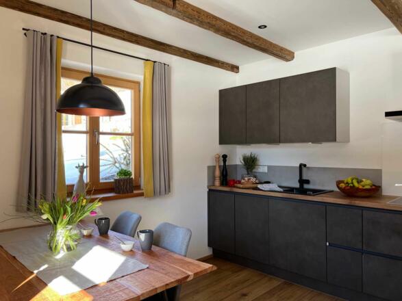 Küche und Essbereich