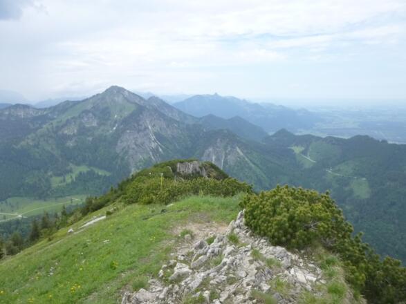 Blick vom Hochfelln zum Hochgern