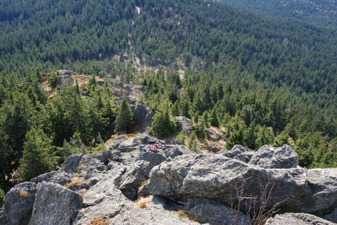 Tiefblick vom Gipfel