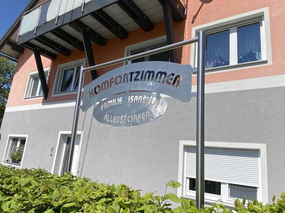 herzlich willkommen
