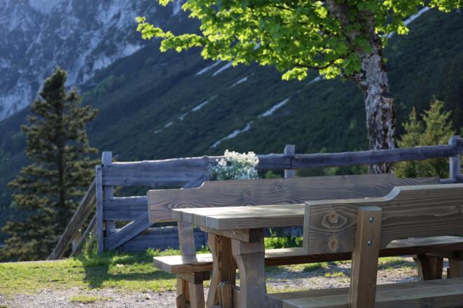 Terrasse bei der Hinterhornalm