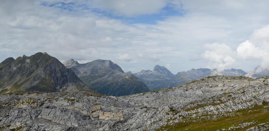 Ausblicke am Rüfikopf 1. Etappe vom Grünen Ring