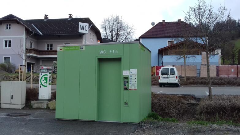 Öffentliche Toilette Pierbach