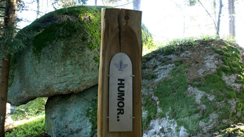 Station 11 - Einsiedlerklause und Himmelsleiter