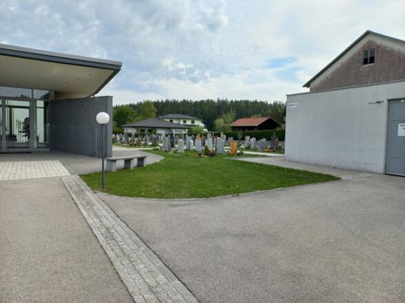 Öffentliches WC in St. Leonhard/Fr.