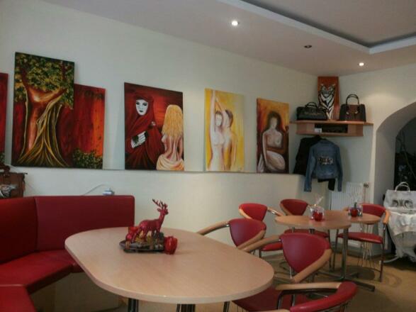 Art Gallery Me