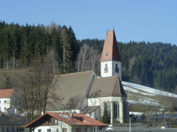 Pfarrkirche Hirschbach im Winter