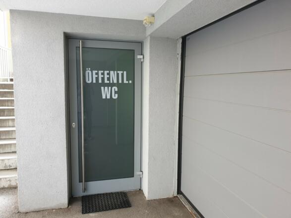 Öffentliches WC in Kaltenberg