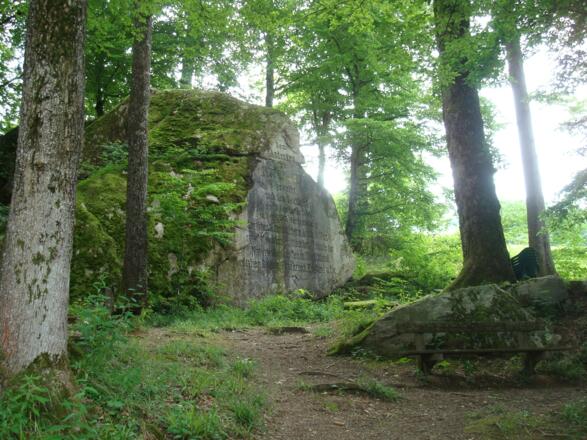 Buch-Denkmal