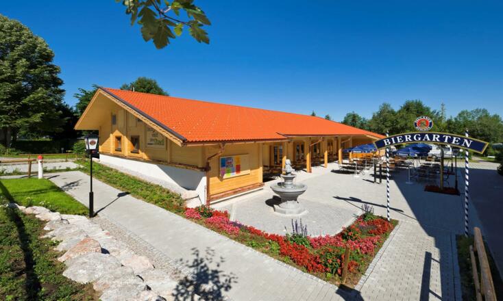 Bannwaldsee Stadl - Außenansicht Sommer