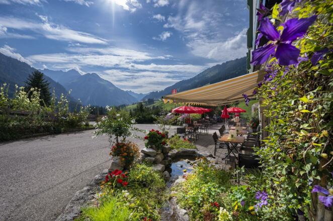 Terasse Sommer 1 Neu