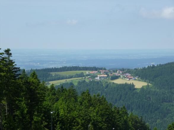 Fernsicht nach Maibrunn an der Liftbergstation