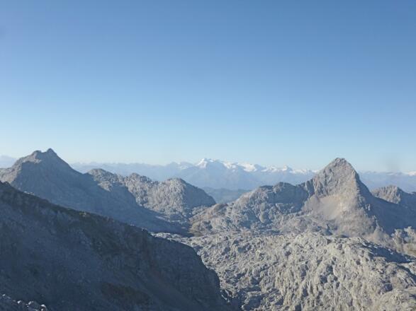 Aussicht zum Selbhorn, Hohe Tauern und Schönfeldspitze