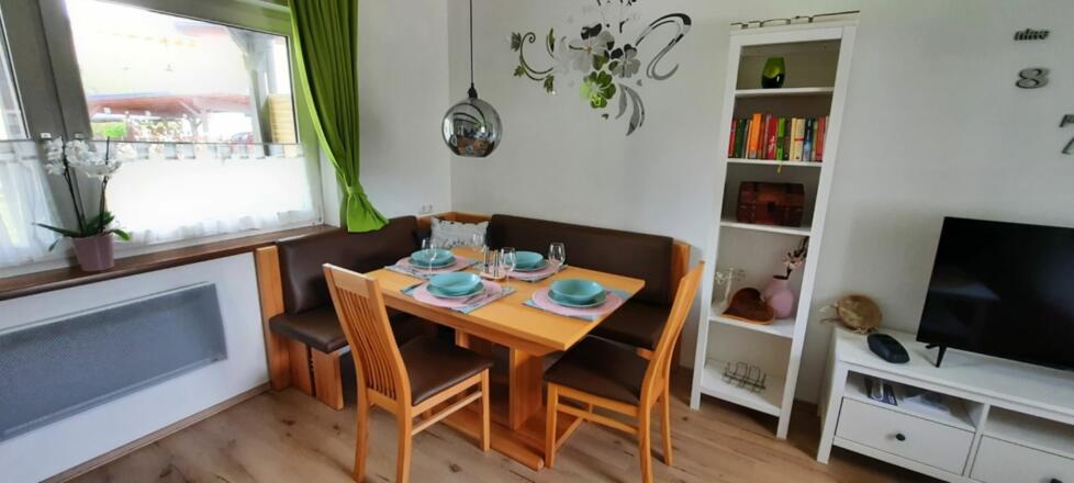 Hexenhäuschen,  Bad Goisern Esstisch