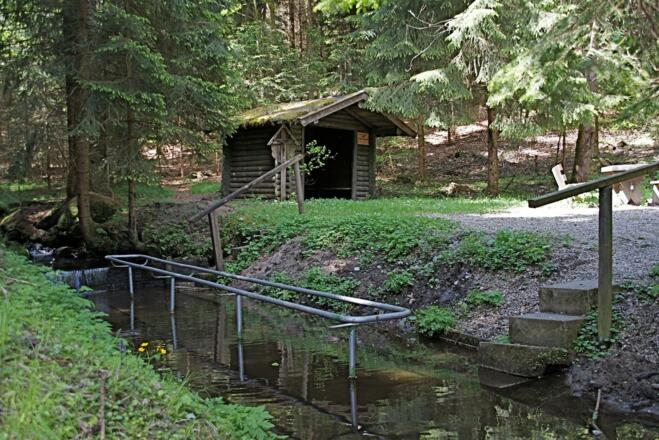 Kneipptretanlage nach Hochstraß