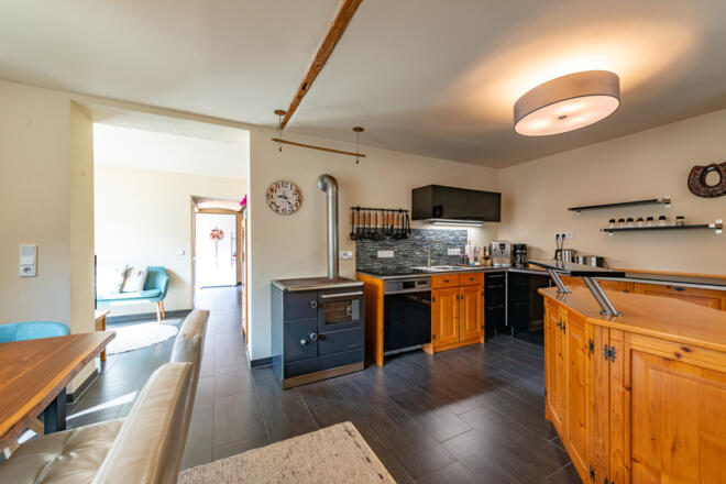 Ferienhaus Naschgarten Bad Goisern - Küche mit Essecke