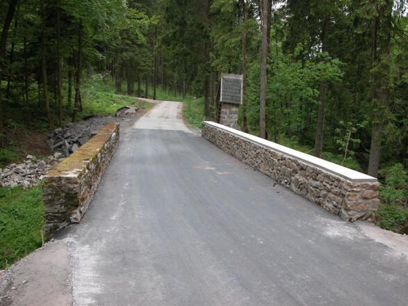 Brücke über den Rettenbacher Mühlbach