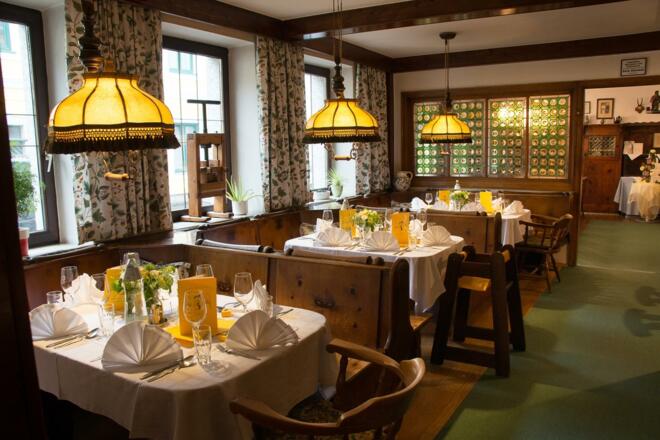 Buffet im Mannerkeller