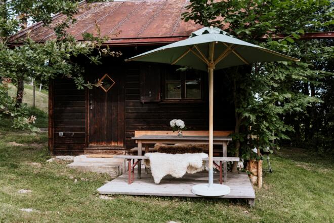 Haslauer Hütte mit Terrasse