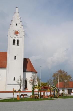 Kirche Pörnbach.JPG