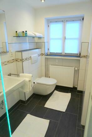 Ferienwohnung 2 - Bad