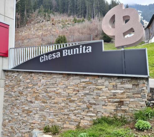 Chesa Bunita Skulptur