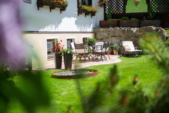 Ansicht Sommer eigene Terrasse