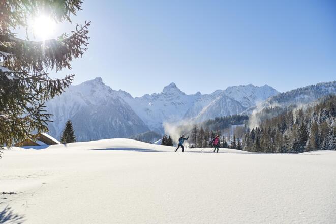 Langlaufen_mit_Blick_auf_die_Zimba_(c)_Alex_Kaiser
