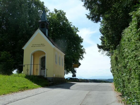 Zur Flimmerkapelle von Kleindingharting starker Anstieg.
