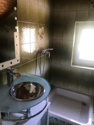 ACD61F28-E015-4592-8DB3-CCCEFBF0ABED