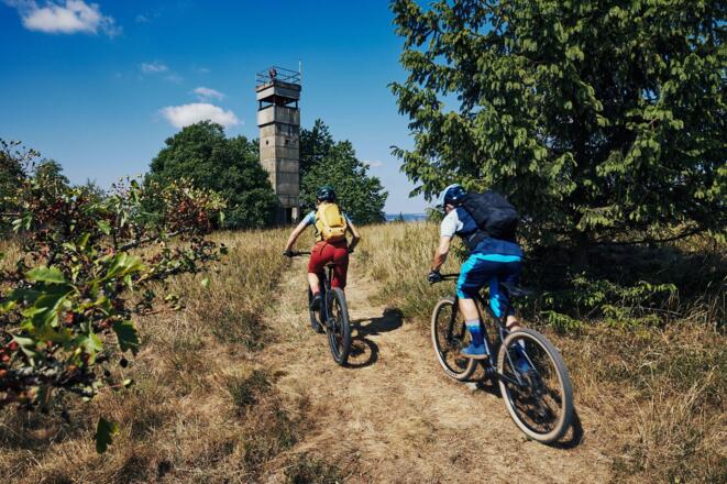 Ehemaliger Grenzturm nach Lehesten entlang der südlichen Schiefergebirgstrophy-Strecke (Tour 2)