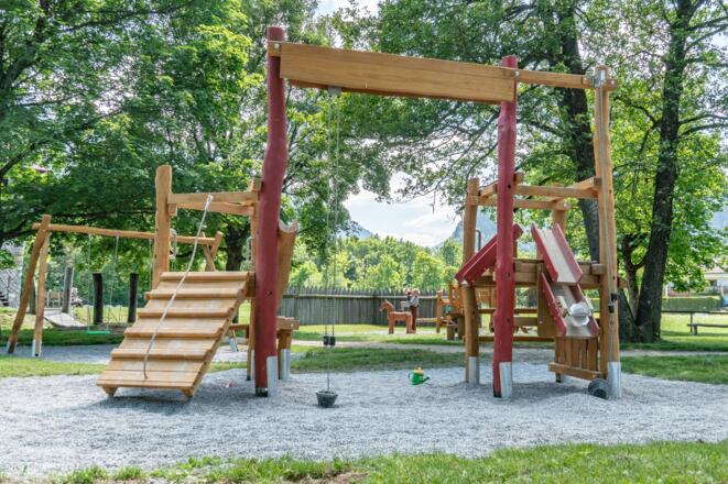 Pfrontener Ritterspielplatz
