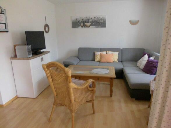 FW 1-Wohnzimmer 1