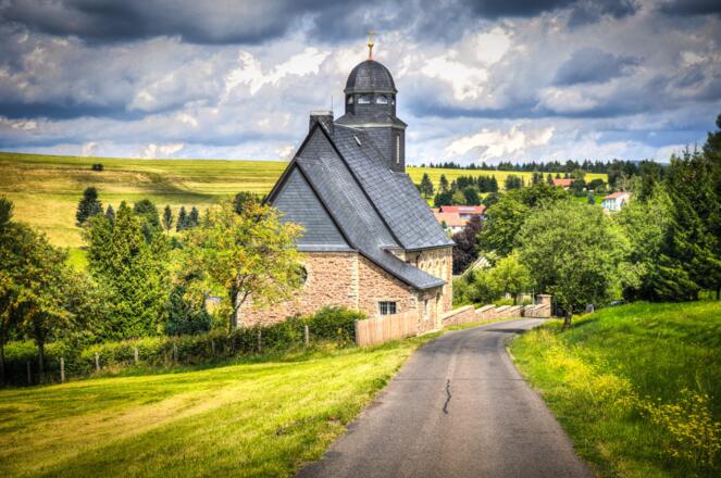 Christuskirche - Waffenrod