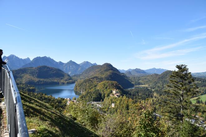 Ausblick von der Jugend auf Alpsee und Berge