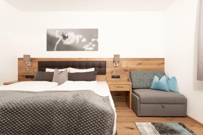 Schlafzimmer 2