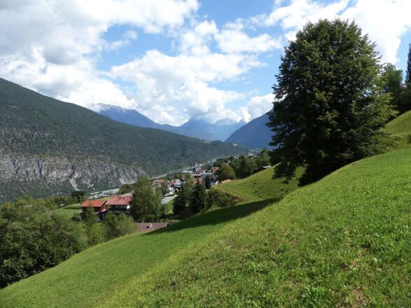 Blick zurück zu den Häusern von Imsterberg.